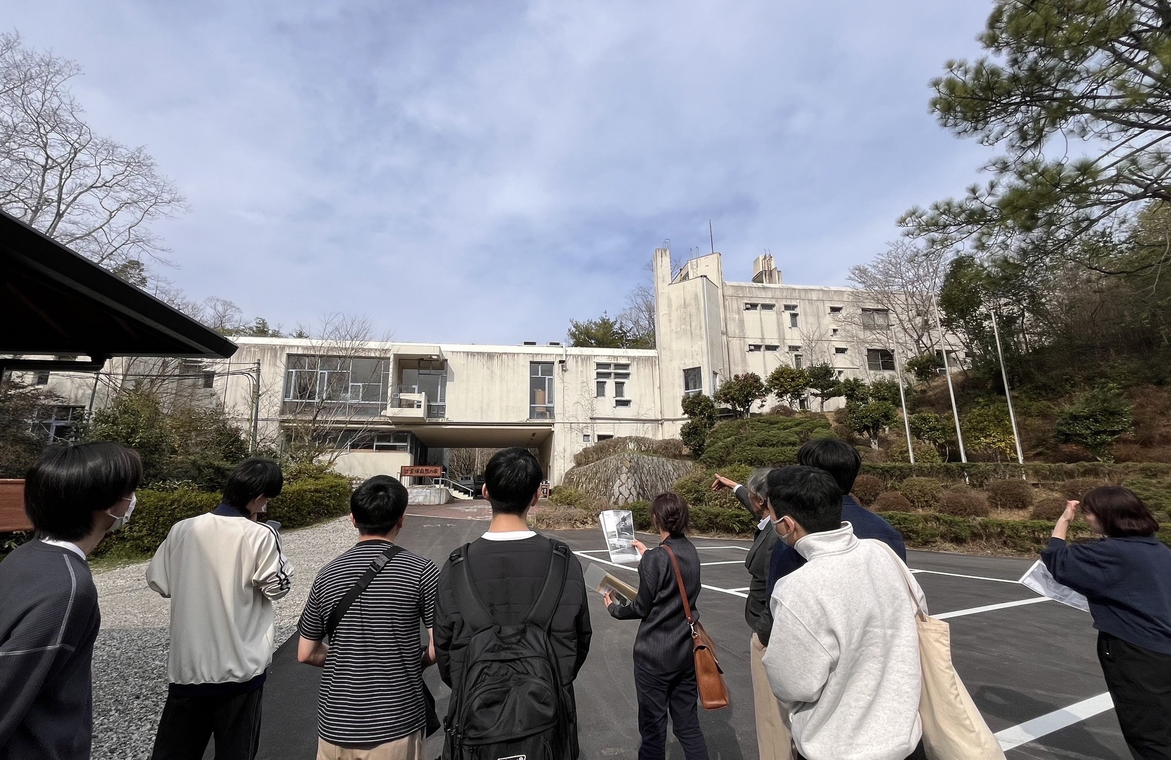 闇窯君 白鳥研究室の紹介 2024 | KYOBI BLOG | 京都美術工芸大学