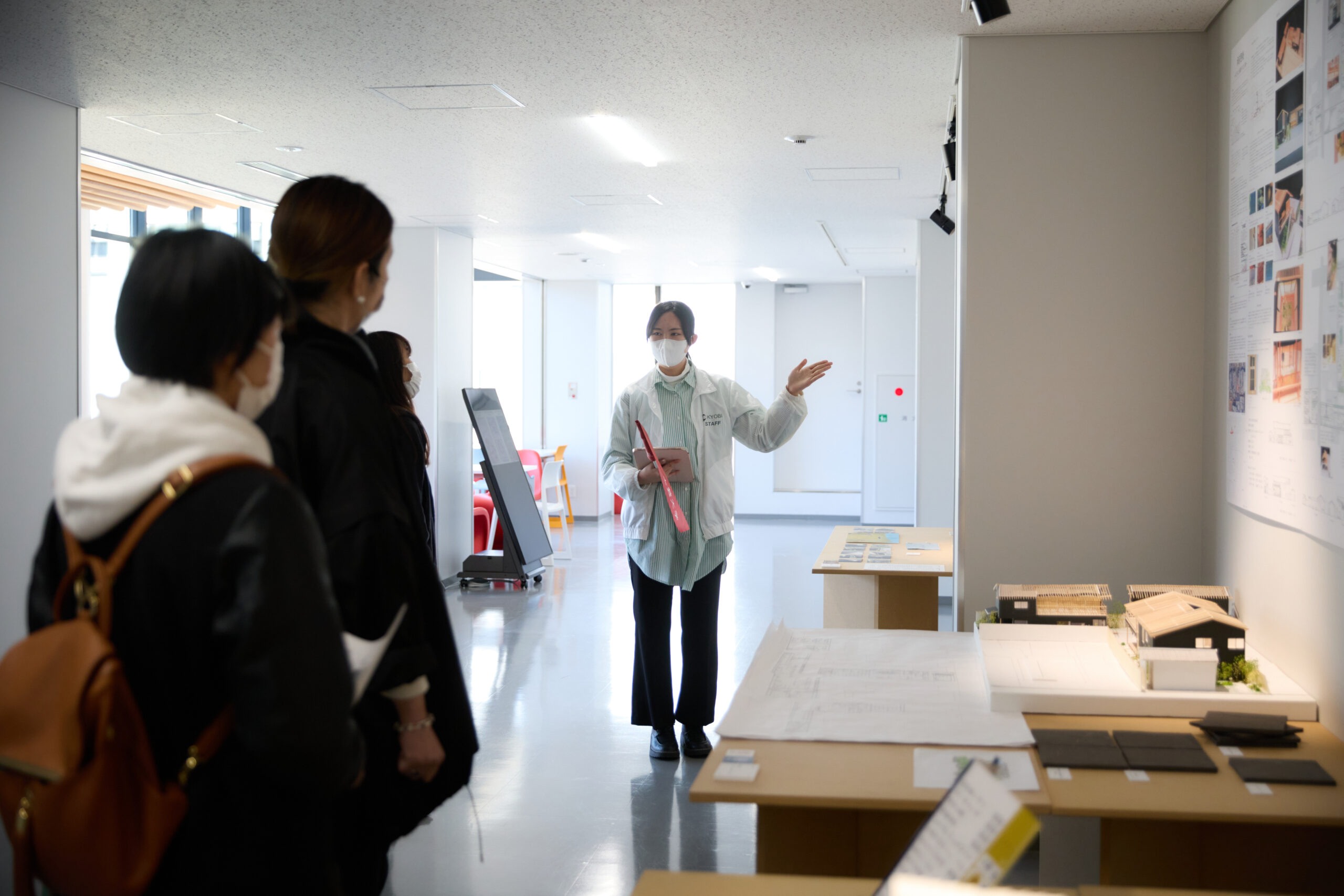 キャンパス見学ツアー