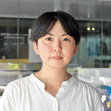 中岡 歩未 さん